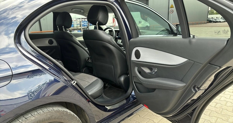 Mercedes-Benz Klasa E cena 214800 przebieg: 55974, rok produkcji 2021 z Kościerzyna małe 326